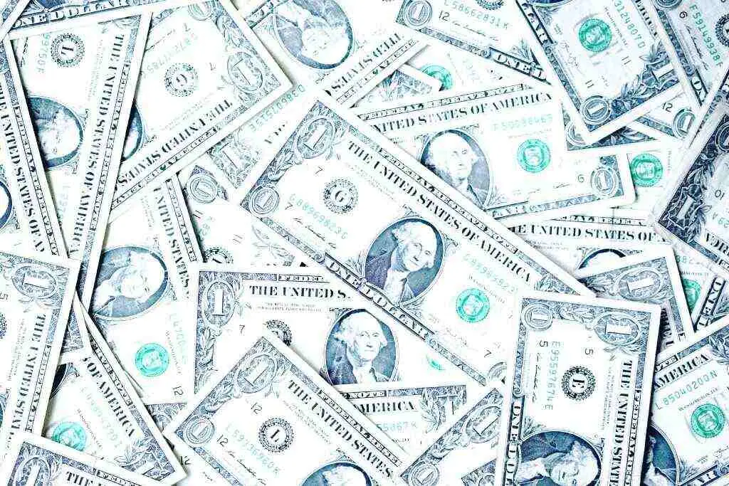 Des histoires de salaire